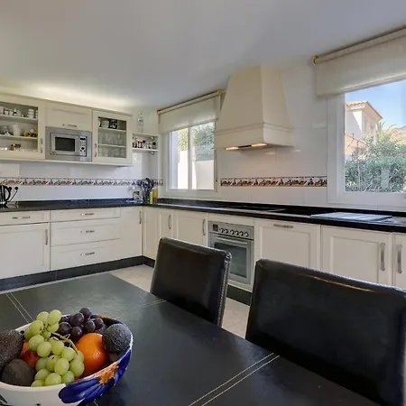 088 Bright And Spacious Andalusian Style With Private Pool * Fuengirola